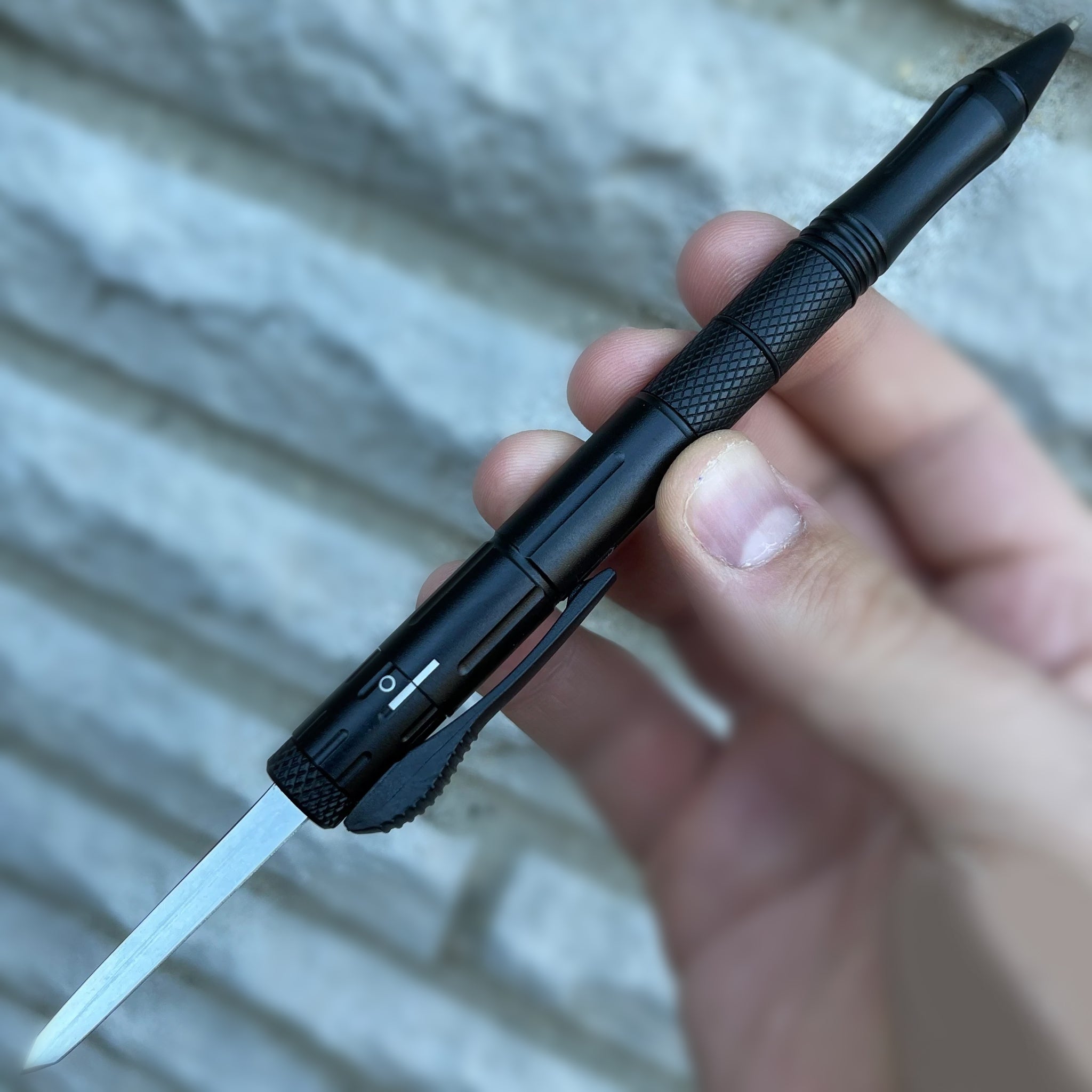 Arkaru TYRANT PEN  It's super snappy, light weight, easy to use and easy to hide!